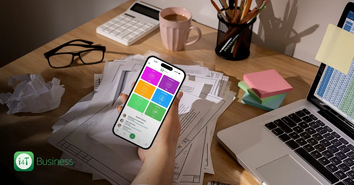 Mobile Apps vs Paperwork for Tradies: What’s Best for FSM and Trade Businesses?